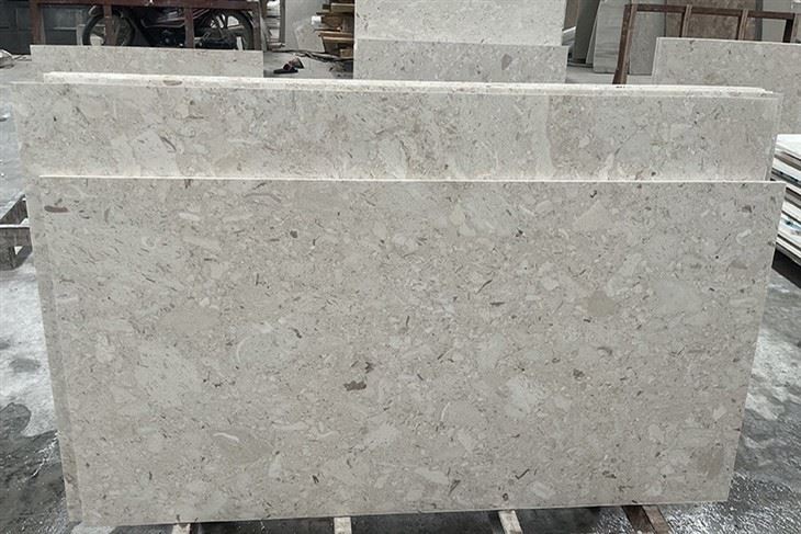 Crema Perla Limestone Tile 02